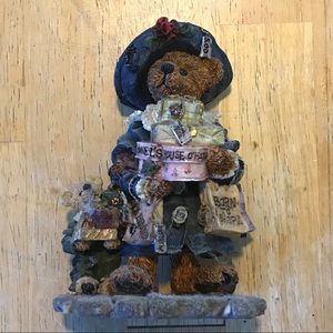 Boyd’s Bears and friends figurine born to shop